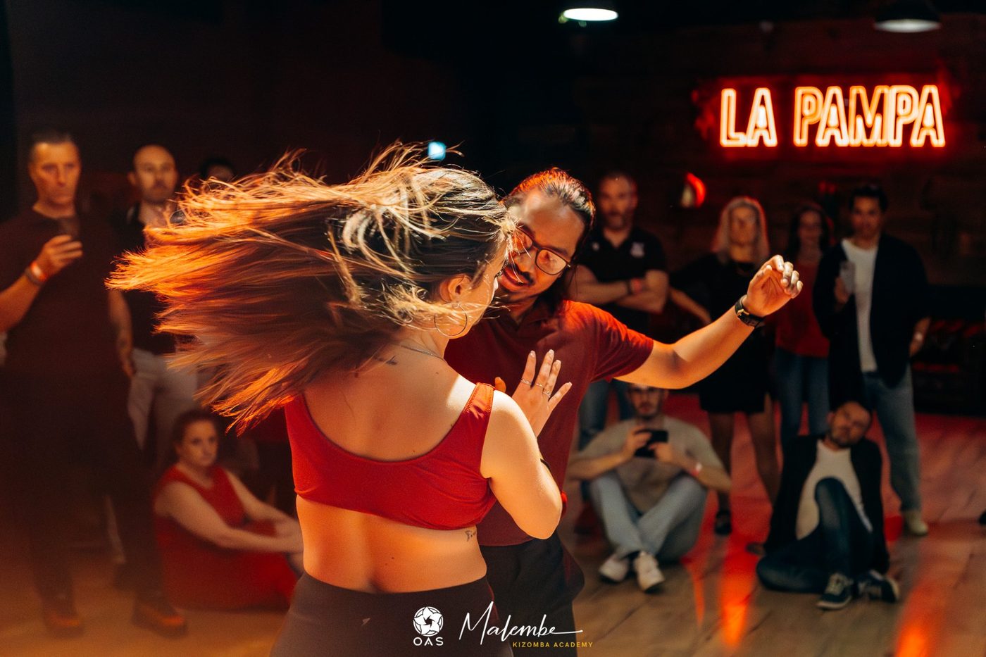 Animation bachata team building entreprise Paris